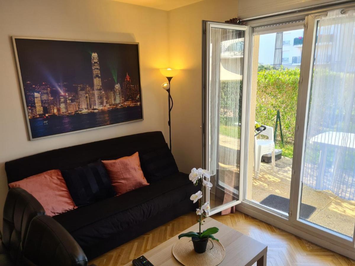 Appartement Avec Rez De Jardin A Disneyland Montévrain Exterior foto
