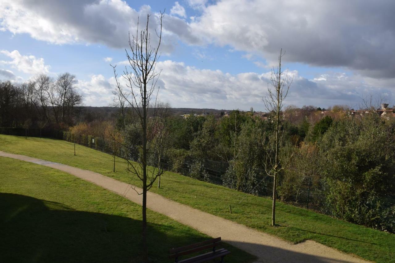 Appartement Avec Rez De Jardin A Disneyland Montévrain Exterior foto
